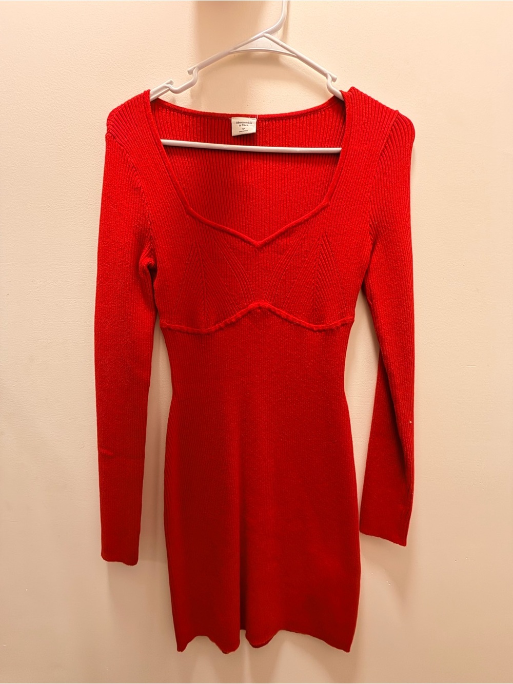 Abercrombie & Fitch Red Long-Sleeve Knit Dress